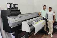 В РПК Chameleon PRINT из Самарканда установлен плоттер Mimaki CG-130SRIII