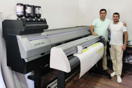 В РПК Chameleon PRINT из Самарканда установлен плоттер Mimaki CG-130SRIII