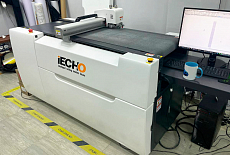 Инсталляцию планшетного режущего плоттера iECHO PK в РПК "IZBA"