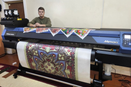 В Узбекистане запущен первый текстильный принтер Mimaki TS100!