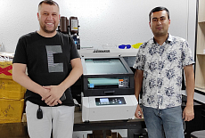 Инсталляция УФ-принтера Mimaki UJF-3042 MkII на производстве Art Cover