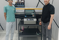 Инсталляция четвертого сувенирного принтера Mimaki в компании Art Cover