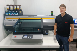 Сувенирное производство из Ташкента решило начать свой бизнес с Mimaki UJF-6042 MkII