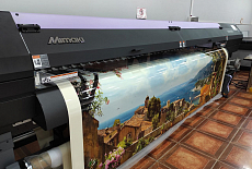 Если печать на натяжных потолках и фотообоях, то Mimaki SWJ-320EA!